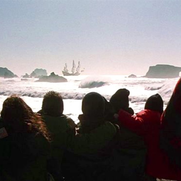 ✨4/$35✨ The Goonies Widescreen DVD - Picture 10 of 10